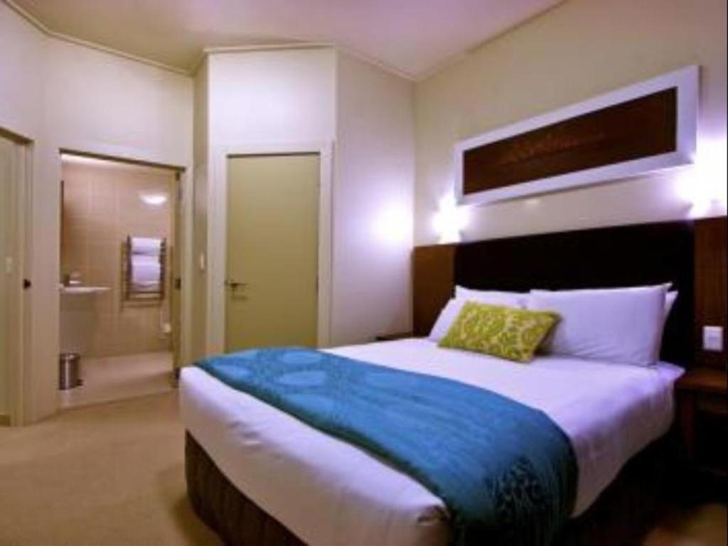 Vr Takapuna Auckland Exterior foto A bedroom at the hotel